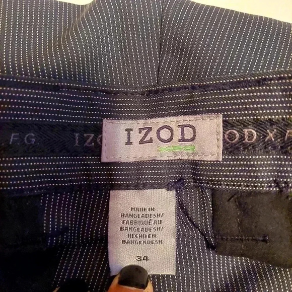 Izod XFG Extreme Function Mens 34 Flat Front Black White Stripe Golf Shorts - Picture 8 of 8